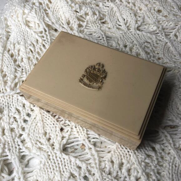 Vintage Gruen Plastic Original Wrist Watch Display Storage Box Case - Picture 2 of 14